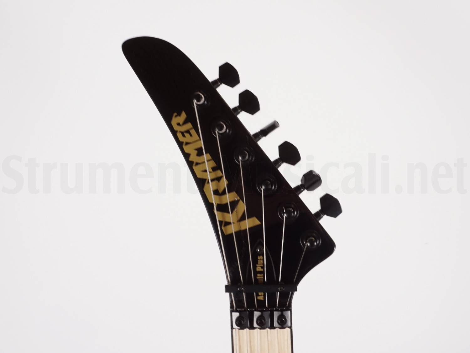 Kramer Reverse V KRAMER Assault Plus Reverse Headstock Maple Fretboard Bengal Burst ...