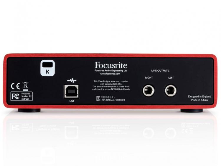 FOCUSRITE Scarlett 2i2 Studio (2nd Gen) | Strumenti Musicali .net