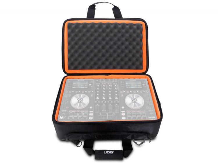 UDG Ultimate MIDI Controller Backpack Large Black/Orange Inside