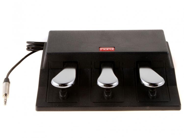 NORD Triple Pedal | Strumenti Musicali .net