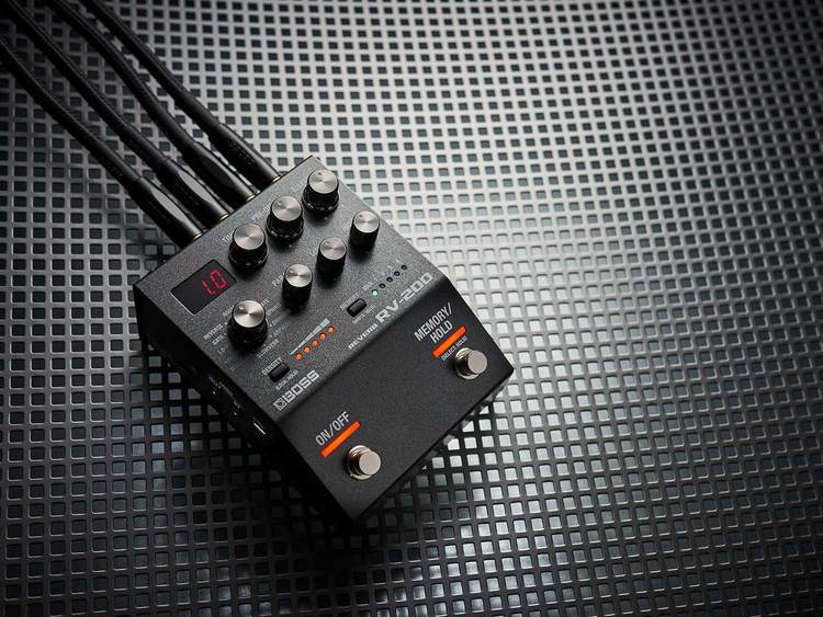 BOSS RV-200 Reverb | Strumenti Musicali .net
