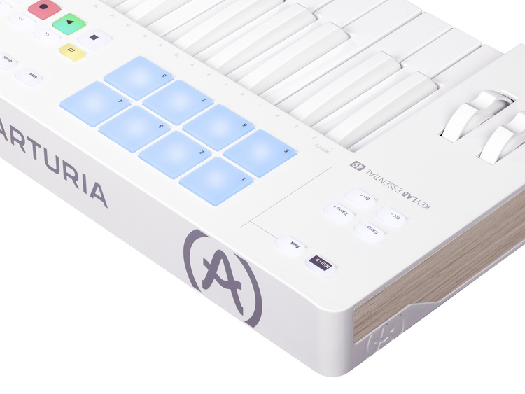 ARTURIA Keylab Essential 49 Mk3 Alpine White | Strumenti