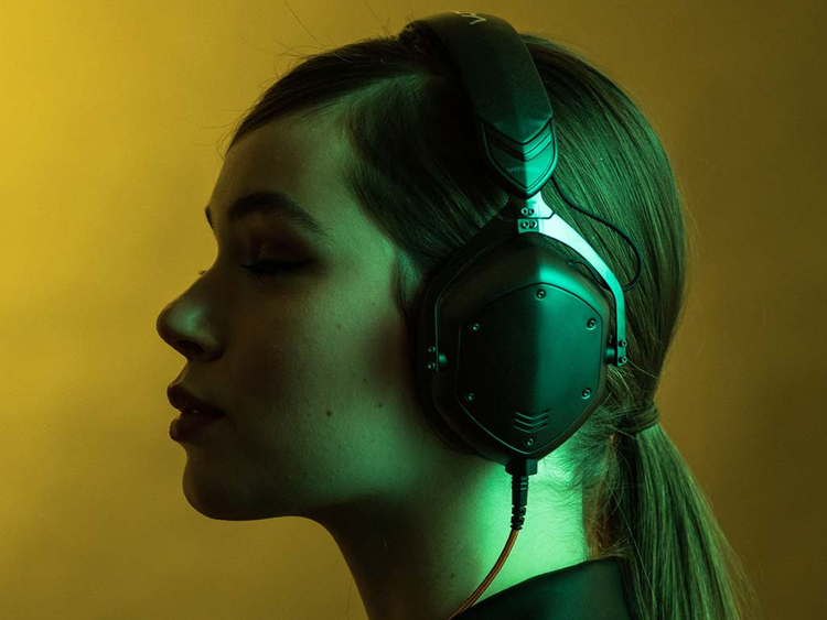 V-MODA CROSSFADE M-100 MASTER ブラック V-MODA Crossfade M-100 Master【M-100MA】 – e☆イヤホン