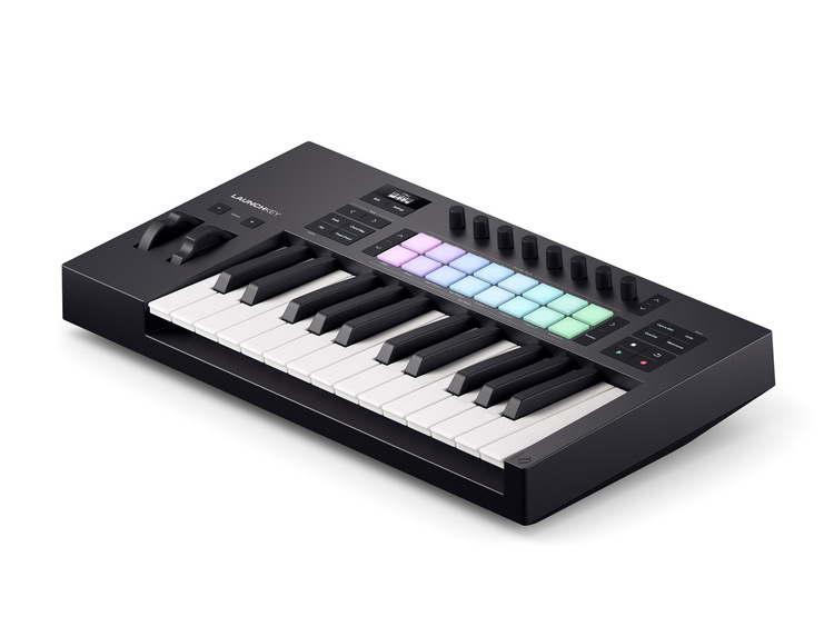 NOVATION Launchkey 25 Mk4 | Strumenti Musicali .net
