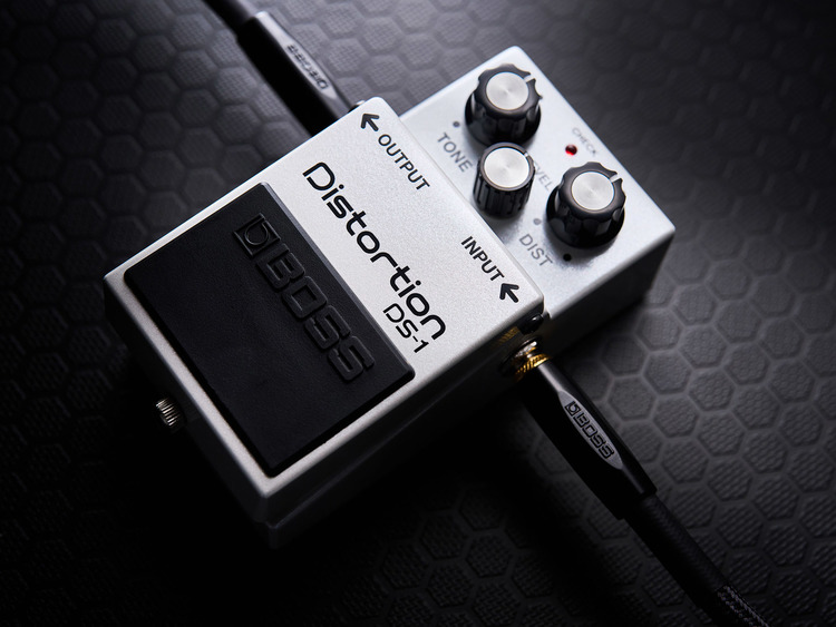BOSS Pedale Di Distorsione DS-1 Per Chitarra, Iconico Dal 1978, Suono Leggendario
